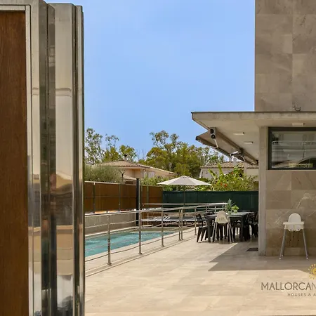 Iola Moderna Casa En 12