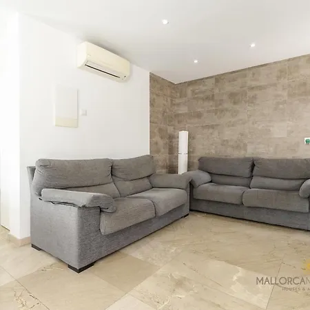 Iola Moderna Casa En 12 Holiday home *
